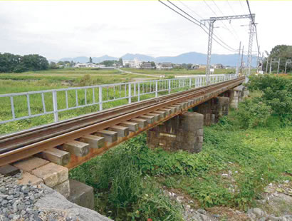 茶屋川橋梁の写真3